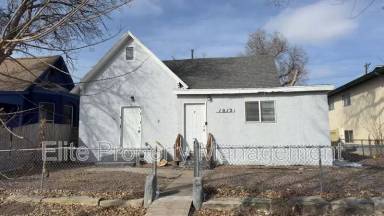 Main picture of 1015 W 13th St