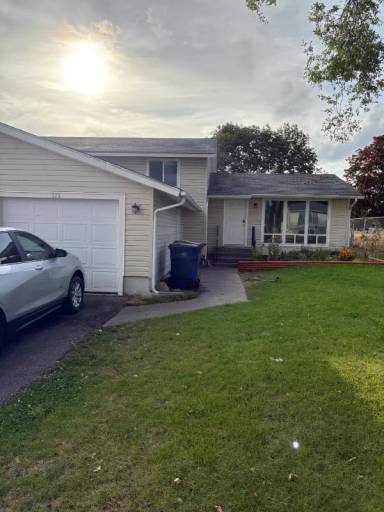 Main picture of 515 N Sommer Rd