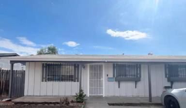 Main picture of 2819 N 48th Ln