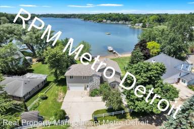 Main picture of 1101 Clute Ct