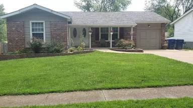 Main picture of 1908 Valley Park Rd