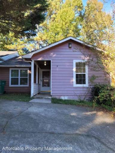 Main picture of 5675 Waterford Ct