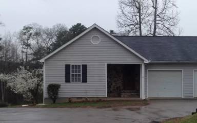 Main picture of 145 Viking Dr