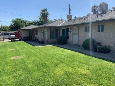 Main picture of 3706 E Clay Ave