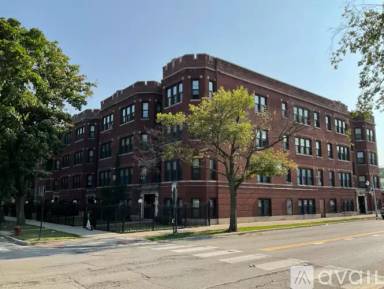 Main picture of 6700-12 S Chappel Ave & 2015-17 E 67th St