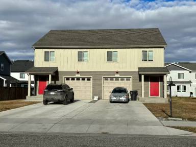 Main picture of 1313 Beeker Ln