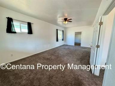 Main picture of 1306 E 5th St