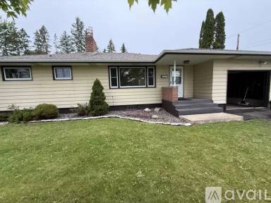 Main picture of 4631 Tioga St
