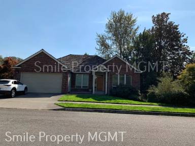 Main picture of 9136 NW Bartholomew Dr