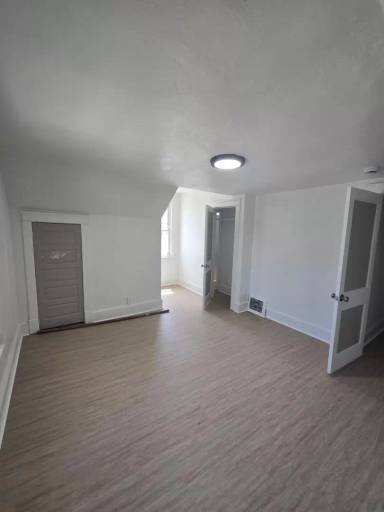 Main picture of 458 Delaware Ave