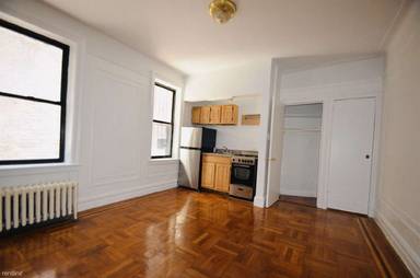 Main picture of 517 W 161st St