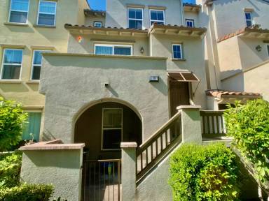 Main picture of 18 Muller Pl