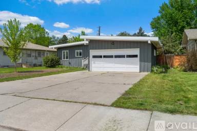Main picture of 1341 Colton Blvd