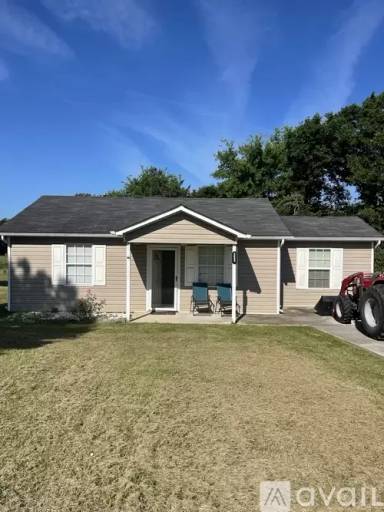 Main picture of 355 Hurst Ln