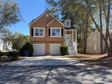 Main picture of 2500 Lake Royale Dr
