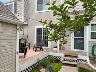 Main picture of 2250 Sunridge Cir