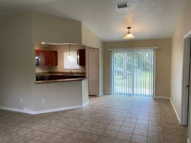 Main picture of 481 Harrington St SW