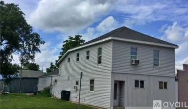 Main picture of 281 State St N