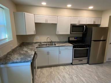 Main picture of 908 Georgian Dr