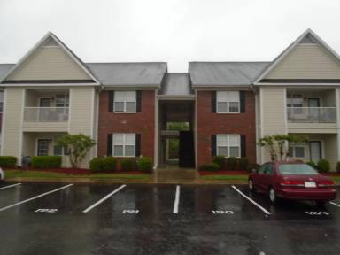 Main picture of 645 Brandermill Rd