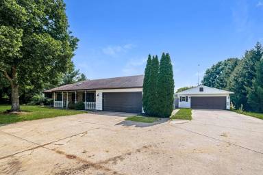 Main picture of 6888 Bunnell Hill Rd