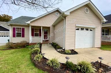 Main picture of 134 Cosmos Ln