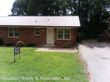 Main picture of 311 Raeford Ave