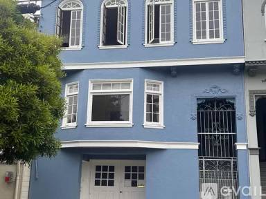 Main picture of 381 28th Ave