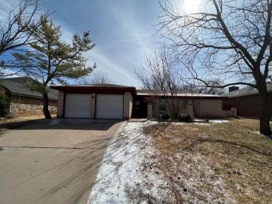 Main picture of 8001 Weehunt Ct