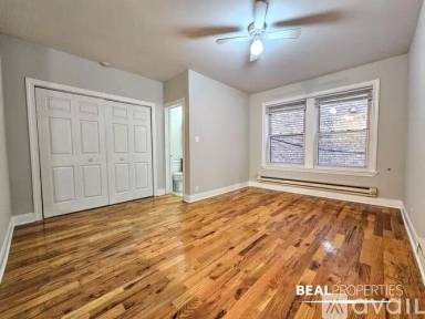 Main picture of 511 W Melrose St