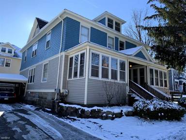 Main picture of 1341 Grand Ave