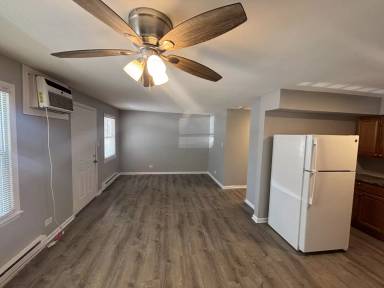 Main picture of 474 W 14th Pl