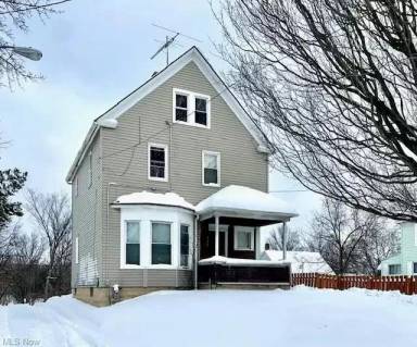 Main picture of 175 Russell Ave