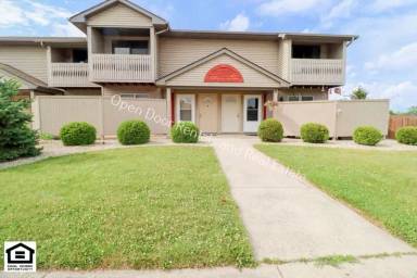 Main picture of Castlewood Apartments