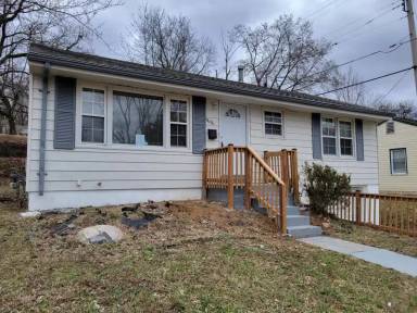Main picture of 5636 Sapphire Ave