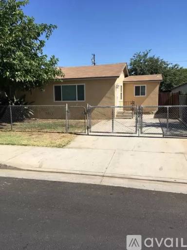 Main picture of 718 Woodrow Ave