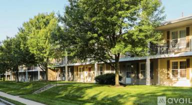 Main picture of 6118 Northwood Dr