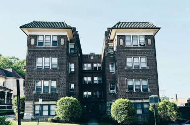 Main picture of 2814 Hampshire Rd