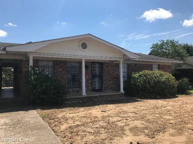 Main picture of 408 McCain Blvd