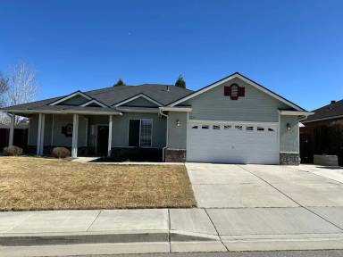 Main picture of 1304 Scarlet Oak Dr