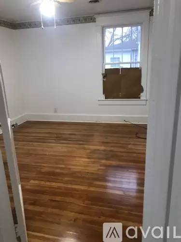 Main picture of 4015 S 1st St