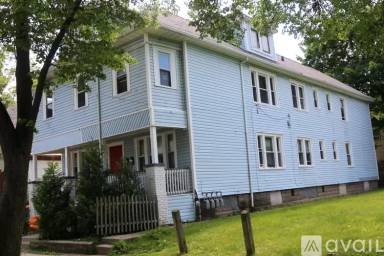 Main picture of 329 Wilkins St