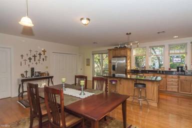 Main picture of 51 Winslow Rd