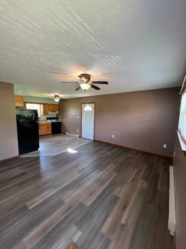 Main picture of 13726 Northwestern Pike
