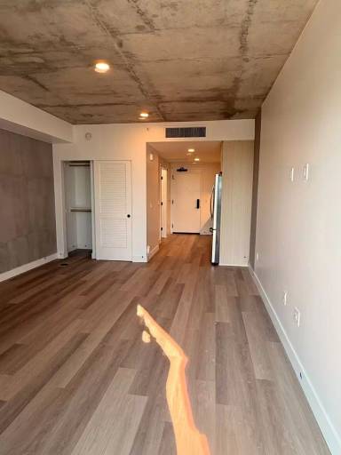 Main picture of 3660 Reynard Way