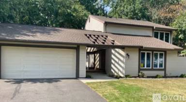 Main picture of 120 Hillsdale Dr