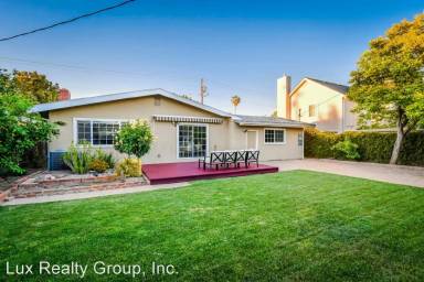 Main picture of 4062 W Campbell Ave