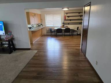 Main picture of 1445-1447-1449 Kay St