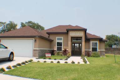 Main picture of 8148 55 St