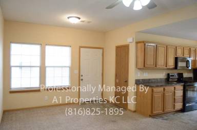 Main picture of 4908 Queen Ridge Ave